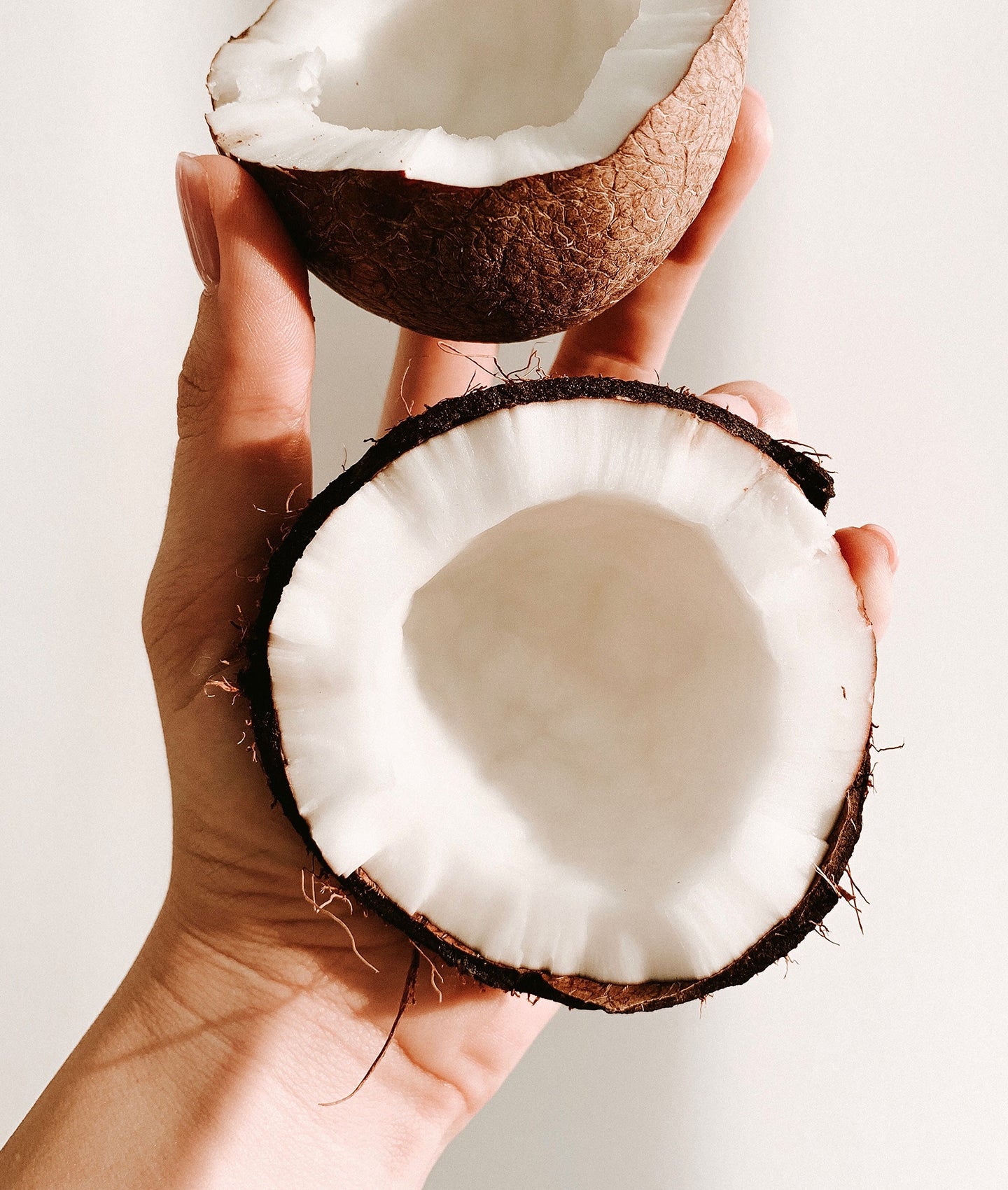 Is Coconut Oil Good for Your Face: Pros and Cons of This Skincare Ingredient